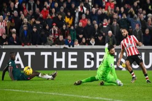 ليفربول يراقب مبيومو في مواجهة برينتفورد.. صفقة محتملة لخلافة صلاح